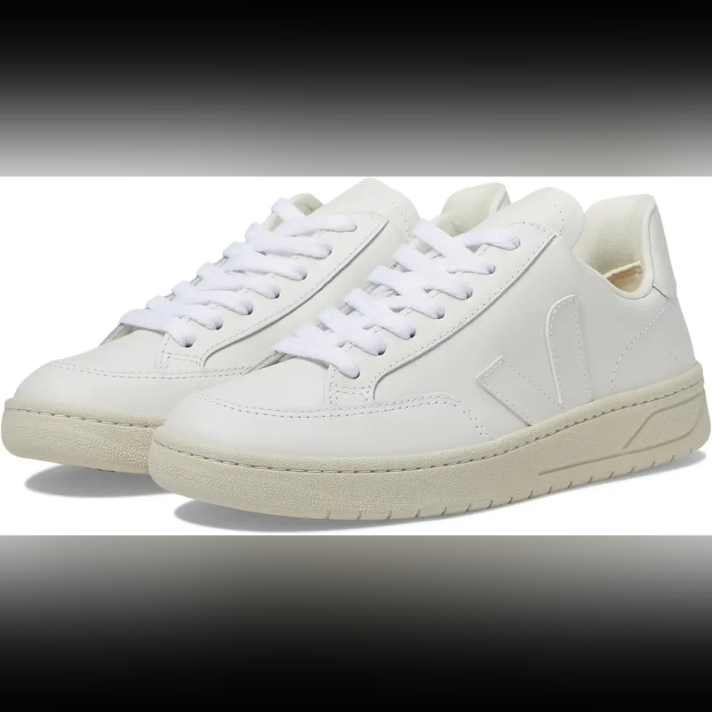 Veja V-12White Leather Low-Top Sneakers with Cream Sole  Size 8 Gently Used